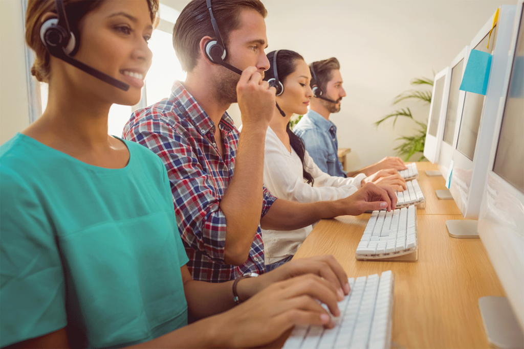 How to Write Cold Emails That Will Connect You With IT Prospects